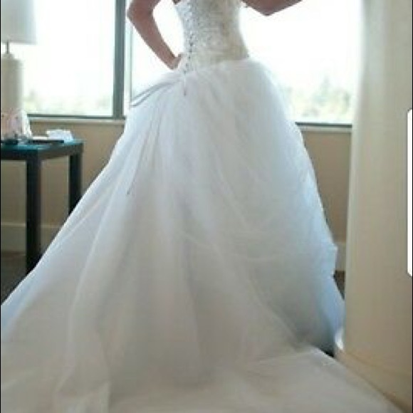 Alfred Angelo Wedding Dress “The Belle” - Picture 7 of 8